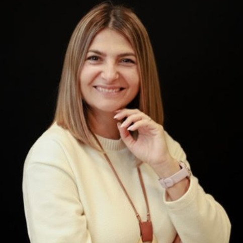 Nicoleta-Roxana Dumitrașcu